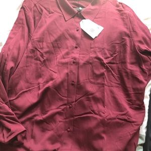 Universal Standard Wren Shirt M in Cranberry